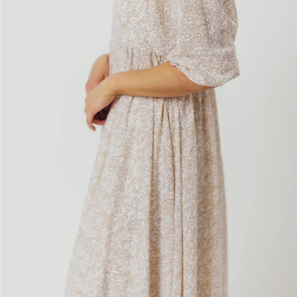 Elegant Cream Maternity Dress - Picture 4 of 5